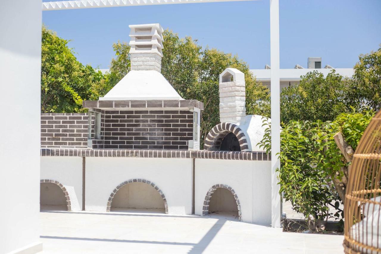 Mythos Luxury Villa ファリラキ エクステリア 写真